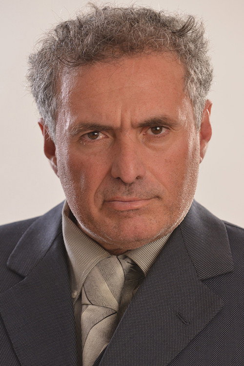 Nicola CalĂŹ